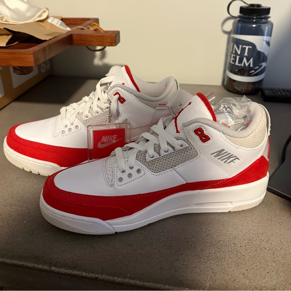 Size 10 red and white Nike Jordan air, never worn